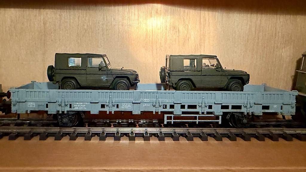 Liliput Trains électriques: Schweizer Panzerzug 1:87 HO – Neuf (Voir description) à Neuhausen par Gizmo1985 3