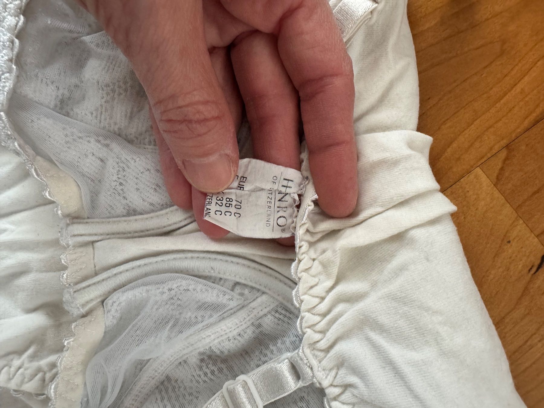 Sonstige Unterwäsche: Set BH, Body und Negligee, Hanro usw – Gebraucht aus Schüpbach von 2ndHandRose 1