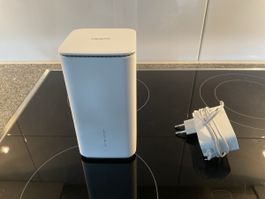 Oppo 5G CPE T1A Router Weiss inklusive Netzteil