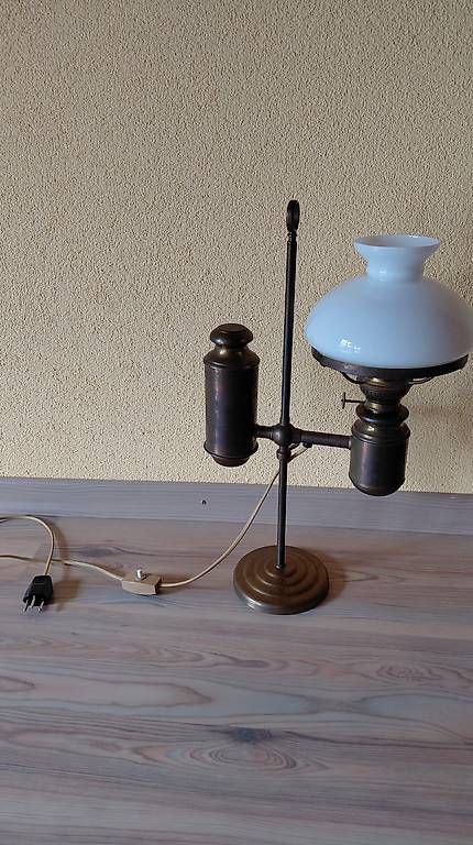 Lampade: Antike Petrol Strom Lampe  – Usato da Utzenstorf venduto da manuela.r 3