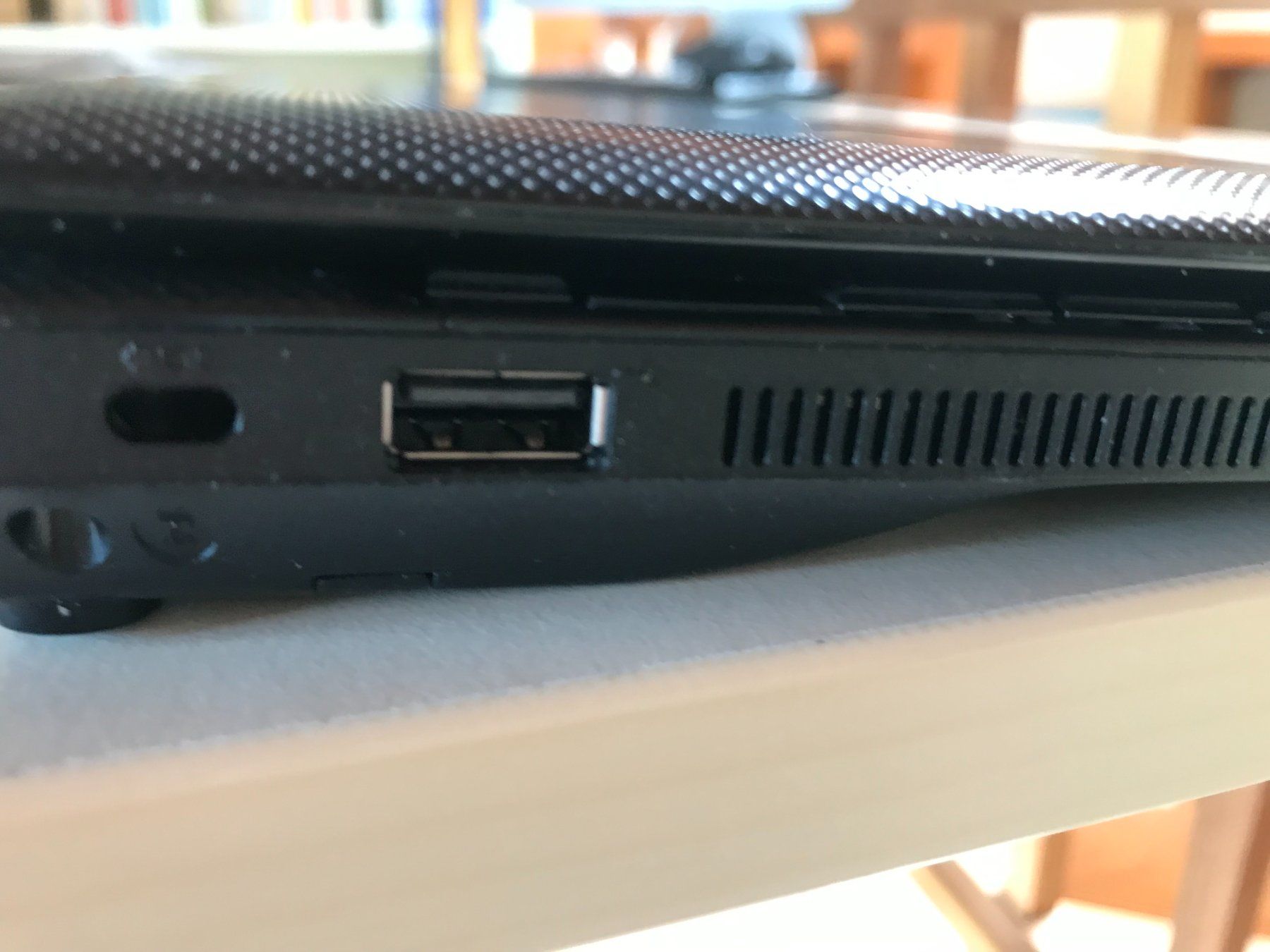 Toshiba Notebook: Tosahiba NB 510 – Usato da Prez-vers-Noréaz venduto da bernard51 4