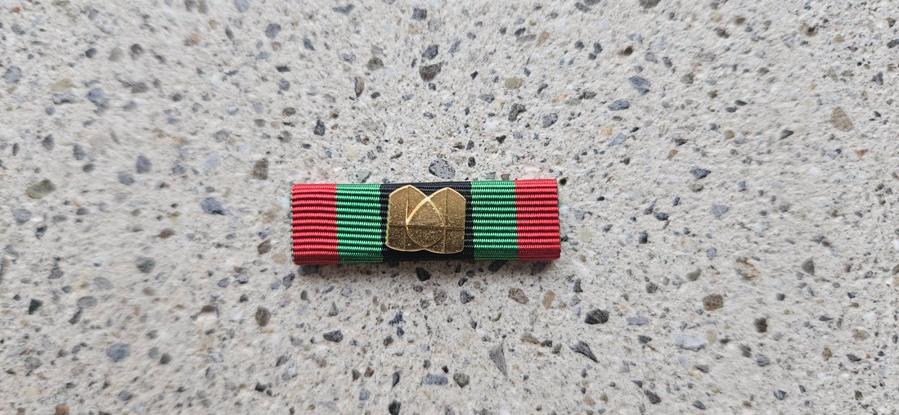 Schweizer Armee Placchette & Badge: *** Sport Stufe 2 Ribbon *** – Nuovo (secondo la descrizione) da Riedholz venduto da fr_sIruP