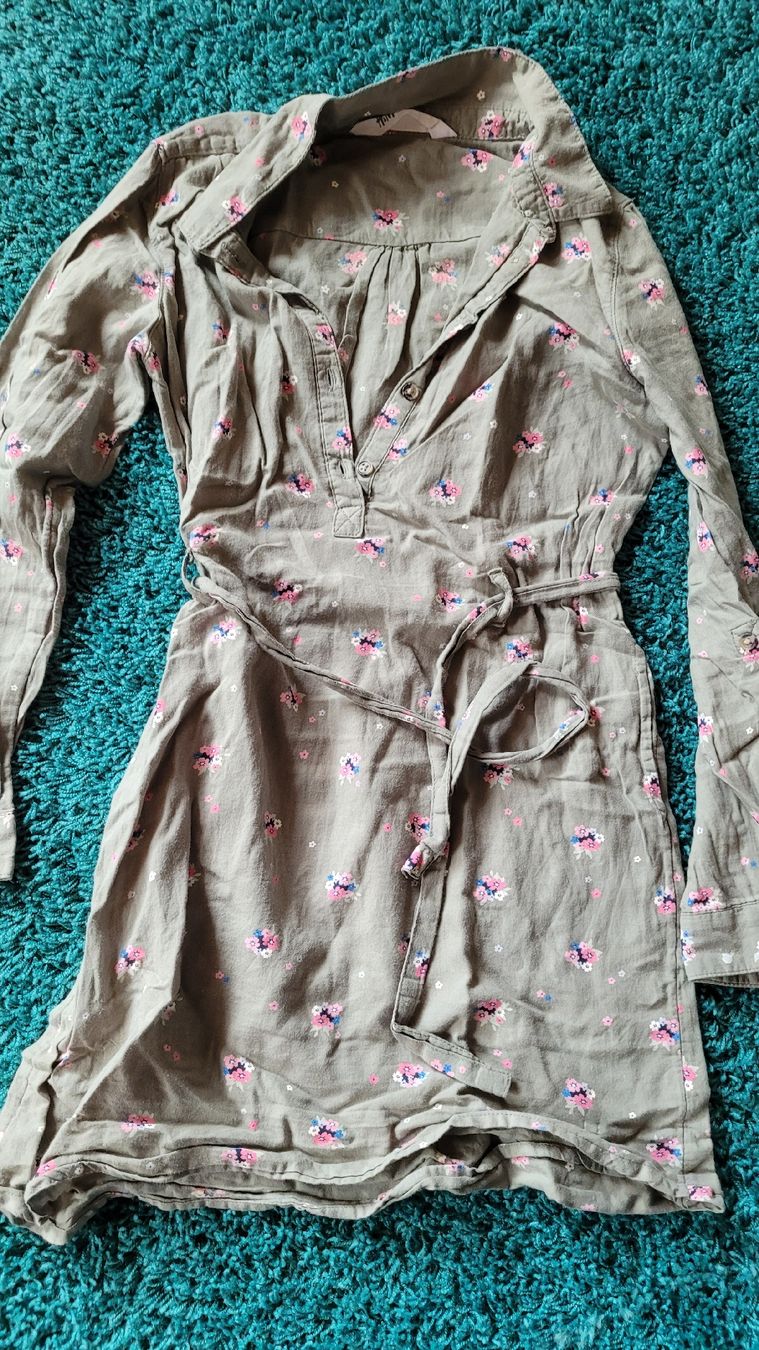Maglioni & Felpe: 3er Set Pullover 134/140 top! – Usato da Warth venduto da aussieaussie 3
