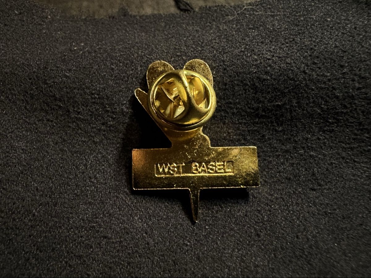 Plaquettes & Badges: HWS Basel Schweizer Werbepin mit Insekt – D'occasion à Zwingen par imh_bl67 1