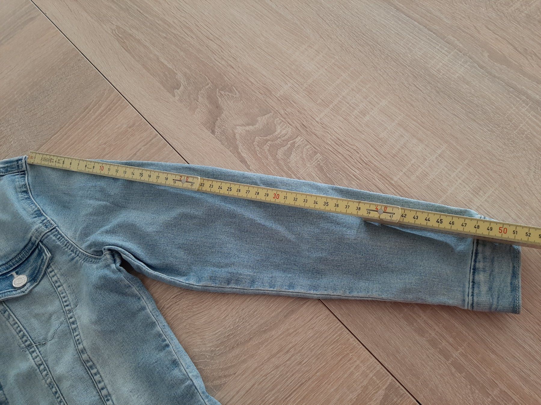 Vestes: Jeans-Jacke Gr. 146 – D'occasion à Menziken par Rien1 4