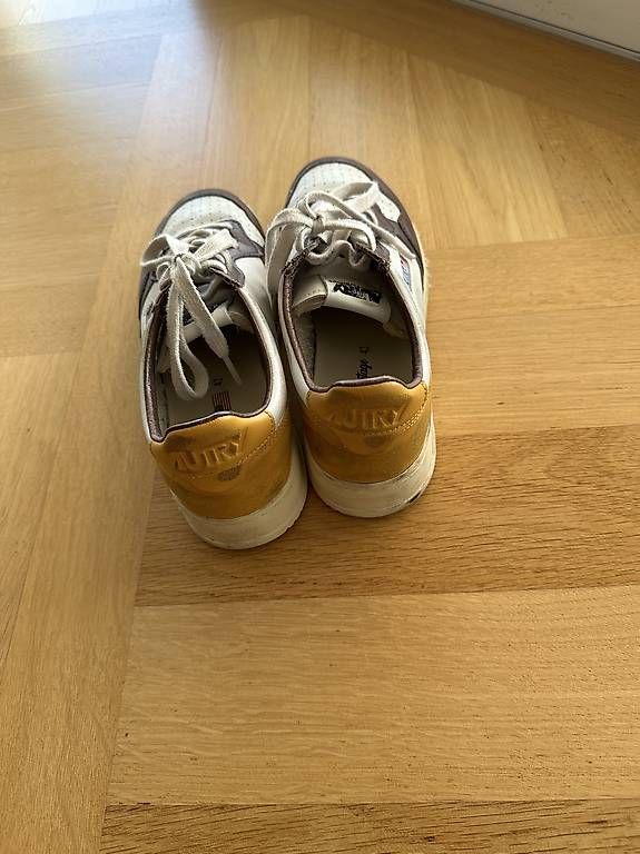 Scarpe da uomo: Autry 42 – Usato da Pully venduto da tarra26 2