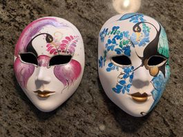 2 Venezianische Masken Handbemalt mit Zertifikat
