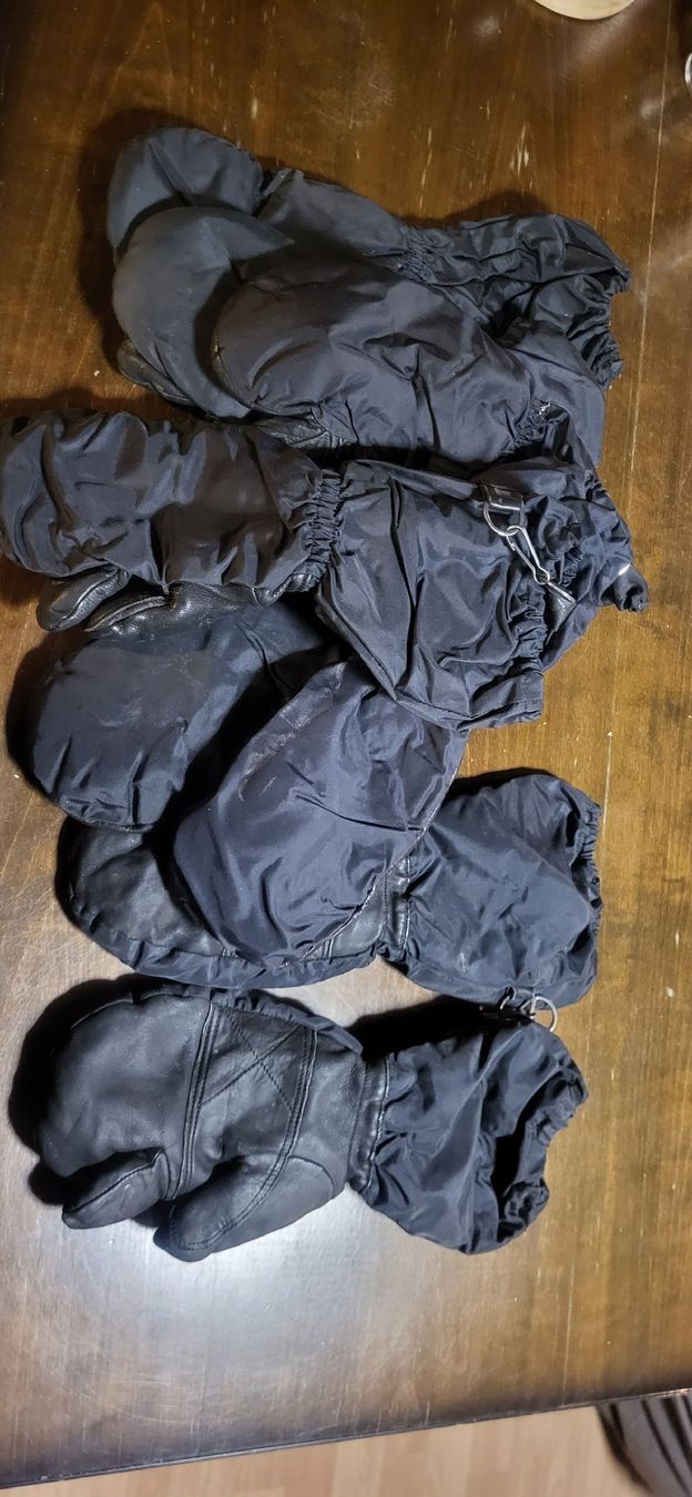 Schweizer Armee Uniformen: Schweiz Armee fausthandschuhe – Gebraucht aus Adelboden von thunfisch03 1