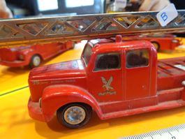 Scania 76 Falk (B)  1-50 (ohne Box) Tekno DK  (Tek)