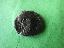 uralte Bronzemünze  17 mm     2.61 g