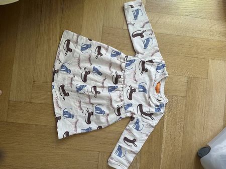 Kleid grosse 86