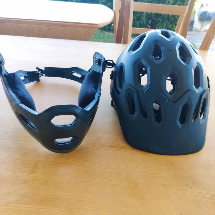Bell Helme: Bell Super 3R MIPS MTB-Helm, Grösse M (55-59 cm),  – Gebraucht aus Oberwil BL von Jaris68 2