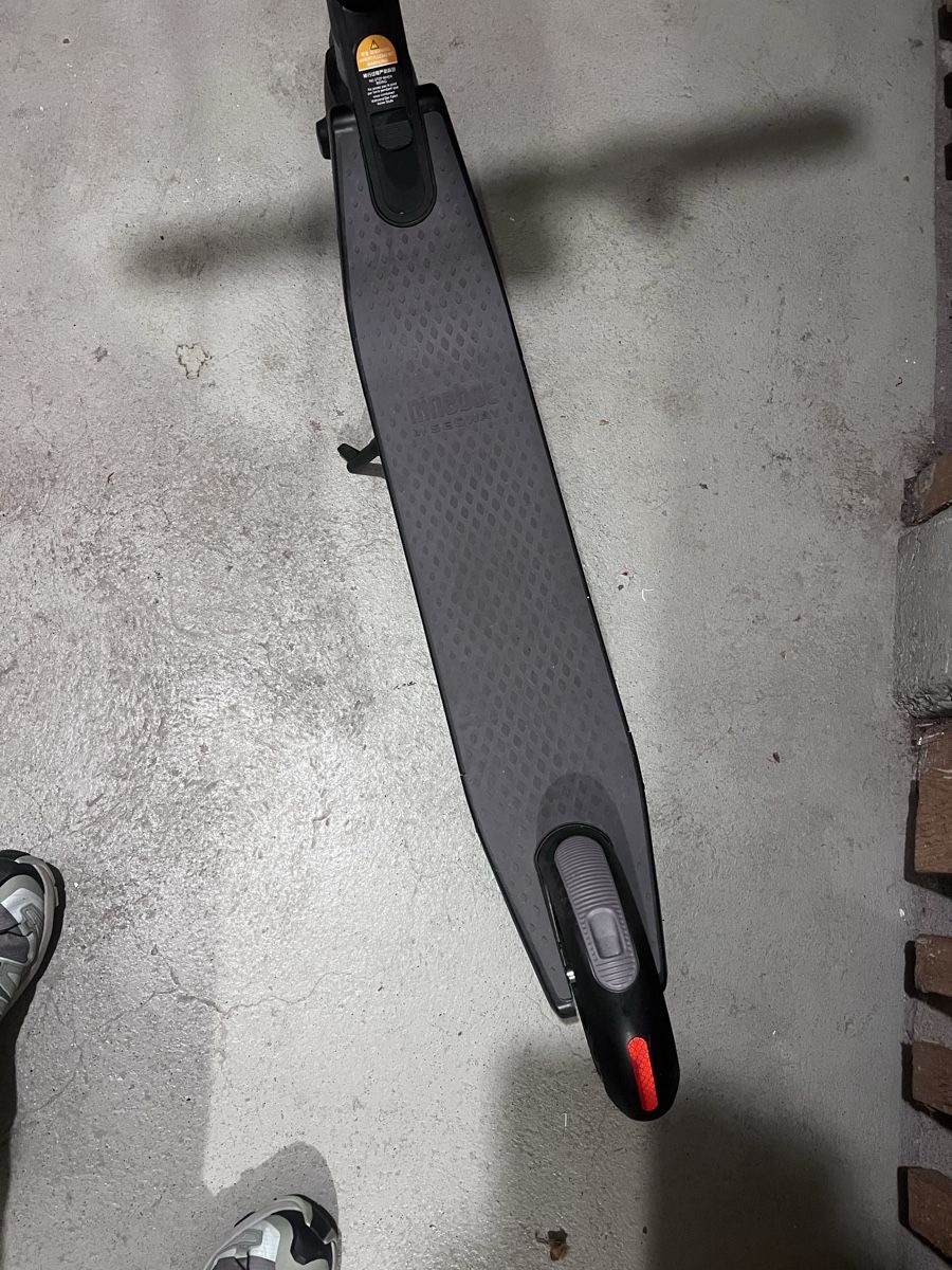 Scooters: Ninebot by Segway E-Scooter guter Zustand – Gebraucht aus Basel von katayasistersvintage 4