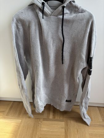 Kapuzenpullover