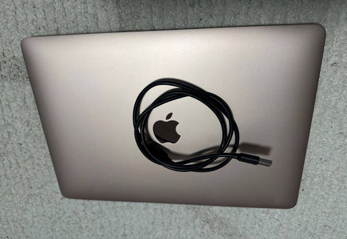 Apple Notebook: Mac Book Air 2020 – Usato da Arbon venduto da Sed_9bj9 3