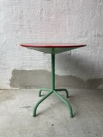 Gartentisch „UFO“