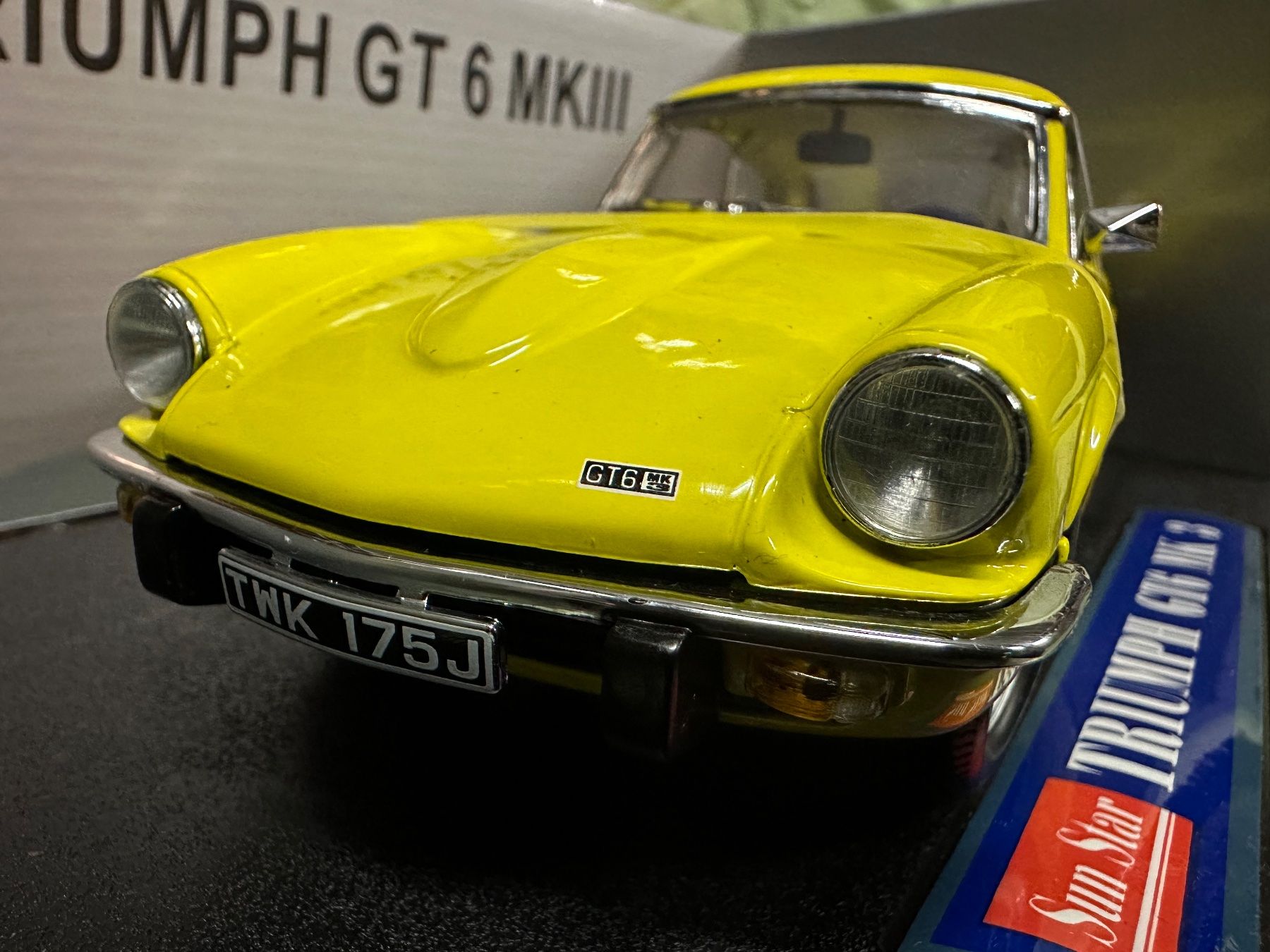 Triumph Modellini d'auto: Triumph gt6 mk3 Oldtimer gb classic coupe – Nuovo (secondo la descrizione) da Reinach AG venduto da rares75
