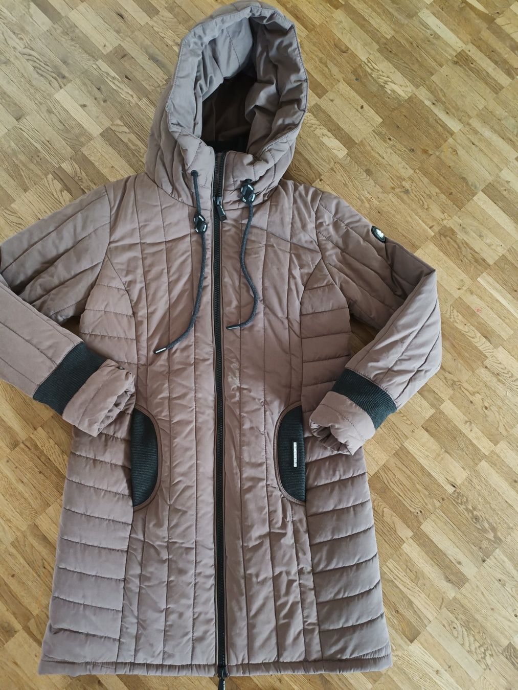 Khujo Vestes: Kujho Winter Jacke Gr.L purple – D'occasion à Stein AR par bigjohn82