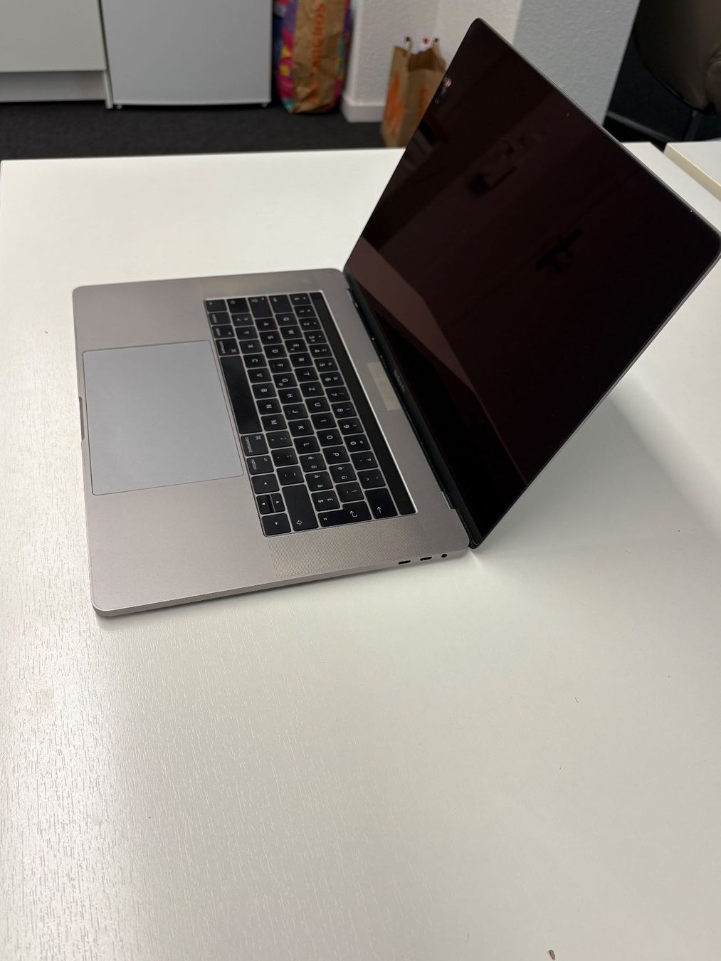 Apple Notebooks: MacBook Pro (15 Zoll, 2016) – Gebraucht aus Luzern von inf_tc6f 3