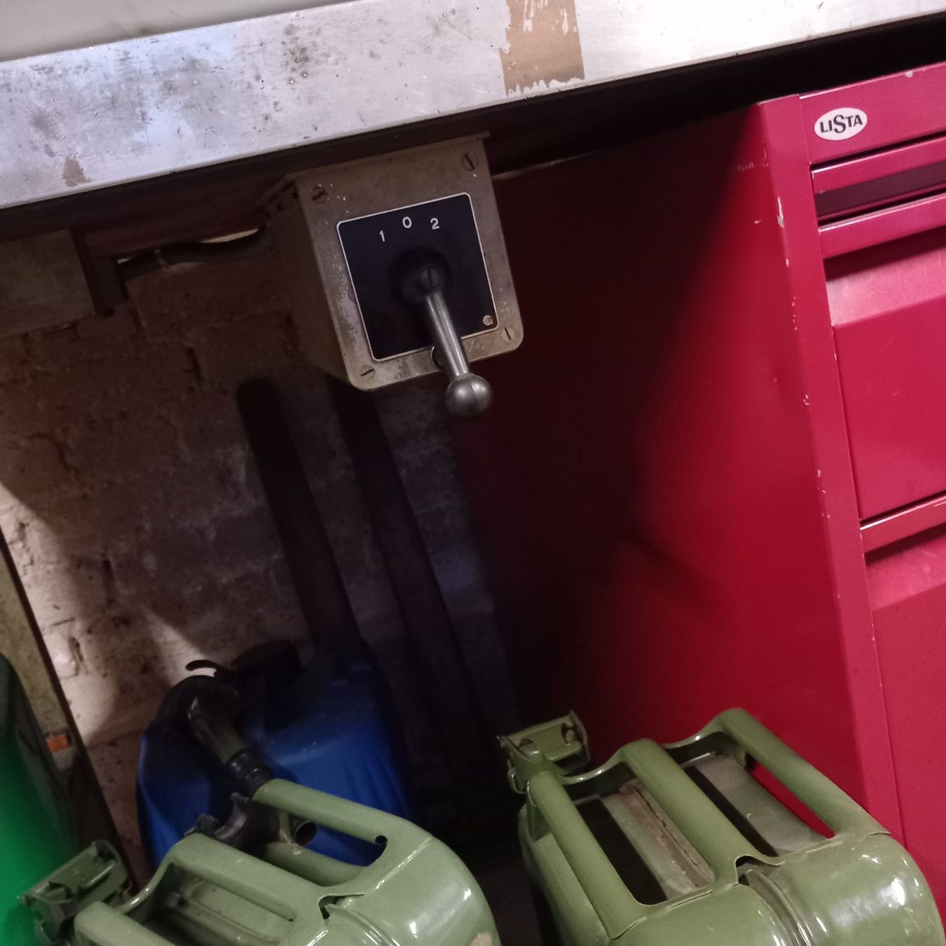 Schaublin Tutte le macchine: Schaublin 102 mit Zubehör – Usato da Recherswil venduto da Deutzd8006Fahrer 1