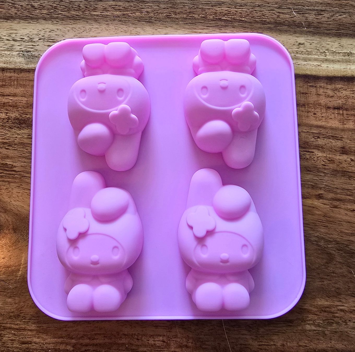 Teglie da forno: Silikonform / Mold / Hello Kitty / Melody / Sanrio – Nuovo e nell'imballaggio originale da Zürich venduto da amysmith