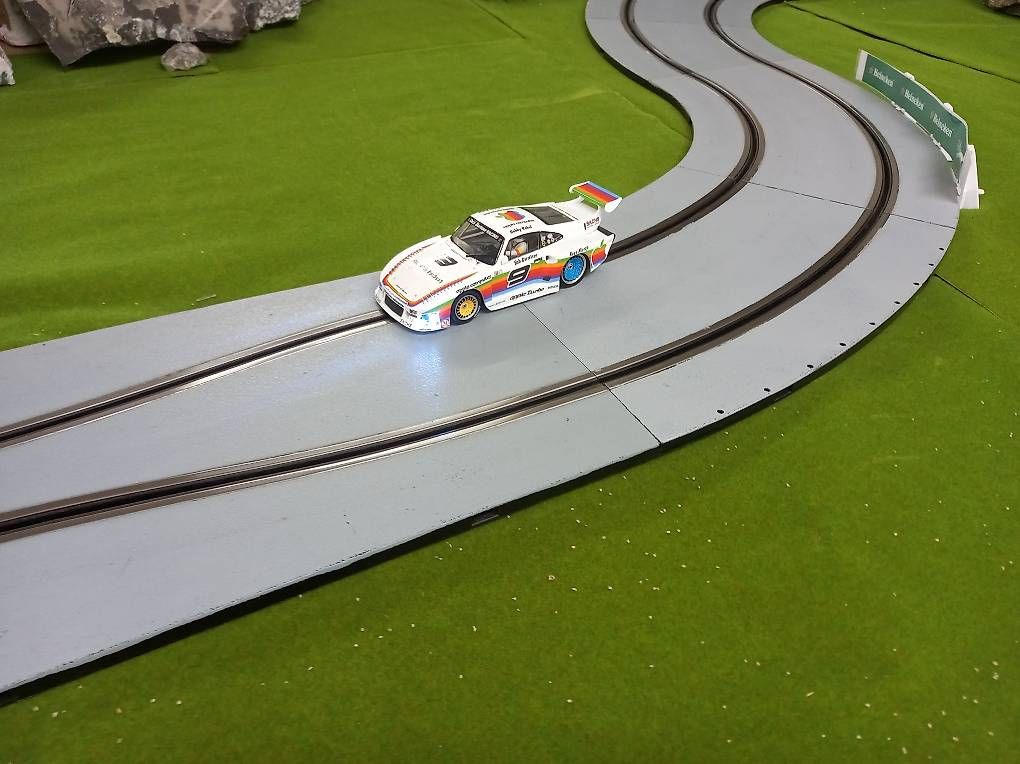 Carrera Piste: Porsche 935 K3 Apple Carrera Digital 132 – Nuovo (secondo la descrizione) da Langenthal venduto da noa_9wcy
