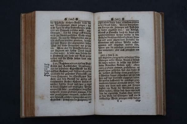 Cuscini: PREUSSISCHES NEUBURG,TEUTSCHENTHAL,1708 – Usato da Guensberg venduto da Herzaktion 3