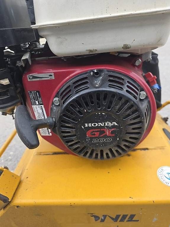 Tutte le macchine: Vibro - Platte mit Honda - Motor – Usato da Schwarzenegg venduto da Stakro 4