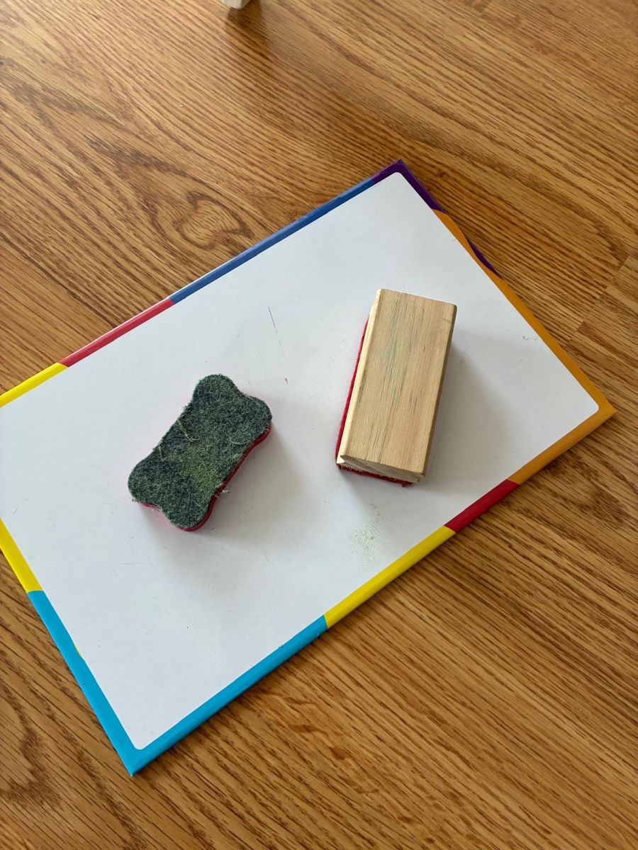 Spielzeuge: Maltafel Kinder inkl. Zubehör – Gebraucht aus Rotkreuz von ZG6343 3