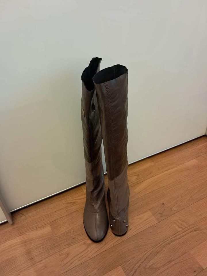 Scarpe da donna: New Leather High boots CHF 170.00 – Nuovo (secondo la descrizione) da Zürich venduto da yul_9mmz 2