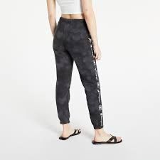 Champion Pantaloni: Champion Sweatpants – Usato da Zürich venduto da J.Bogdan 1