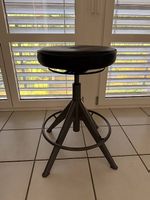 Table de bureau & tabouret 