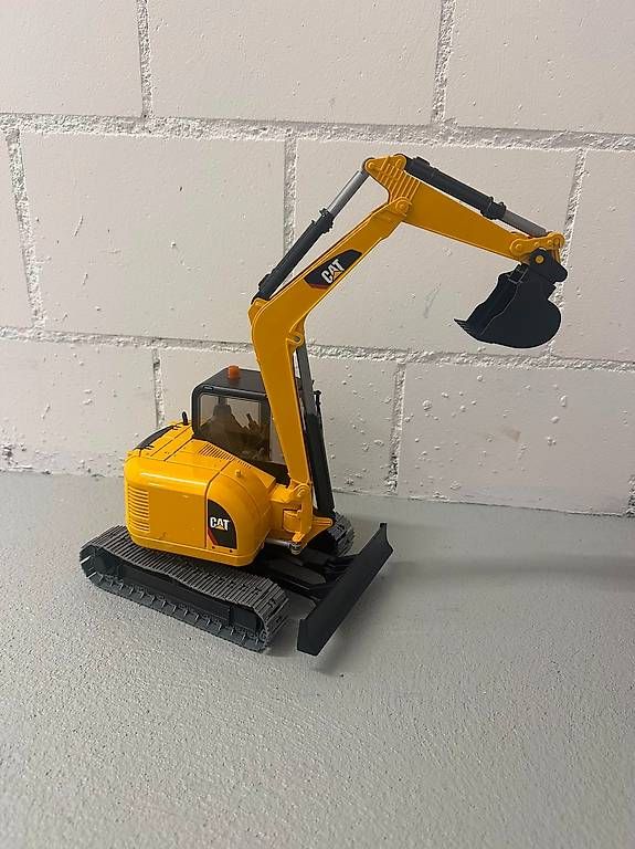 Bagger: Minibagger CAT  – Gebraucht aus Berikon von Roger8965 1