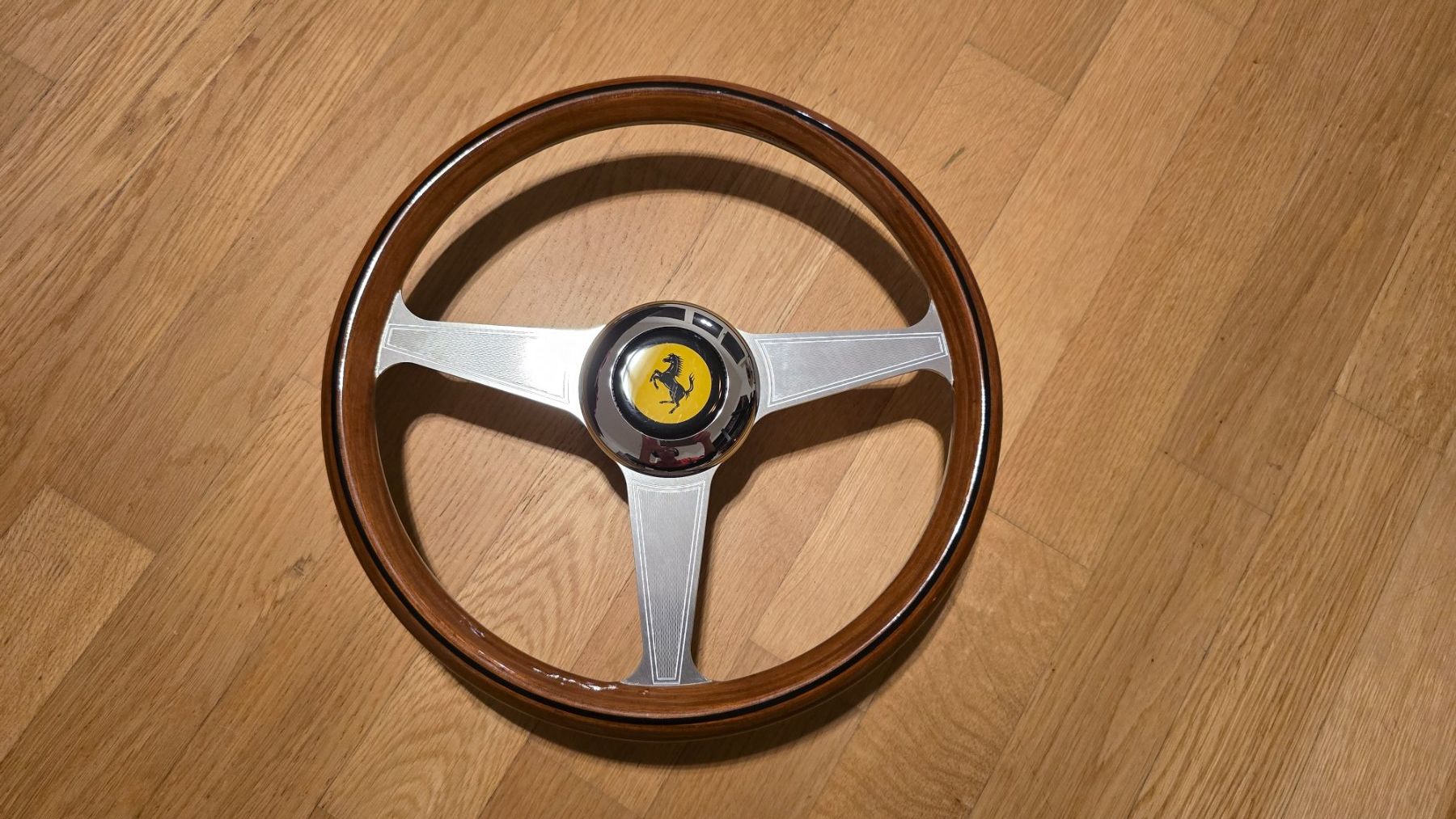 Thrustmaster Controller: Volant Thrustmaster, Ferrari 250 GTO – Usato da St-Sulpice VD venduto da GT3RS