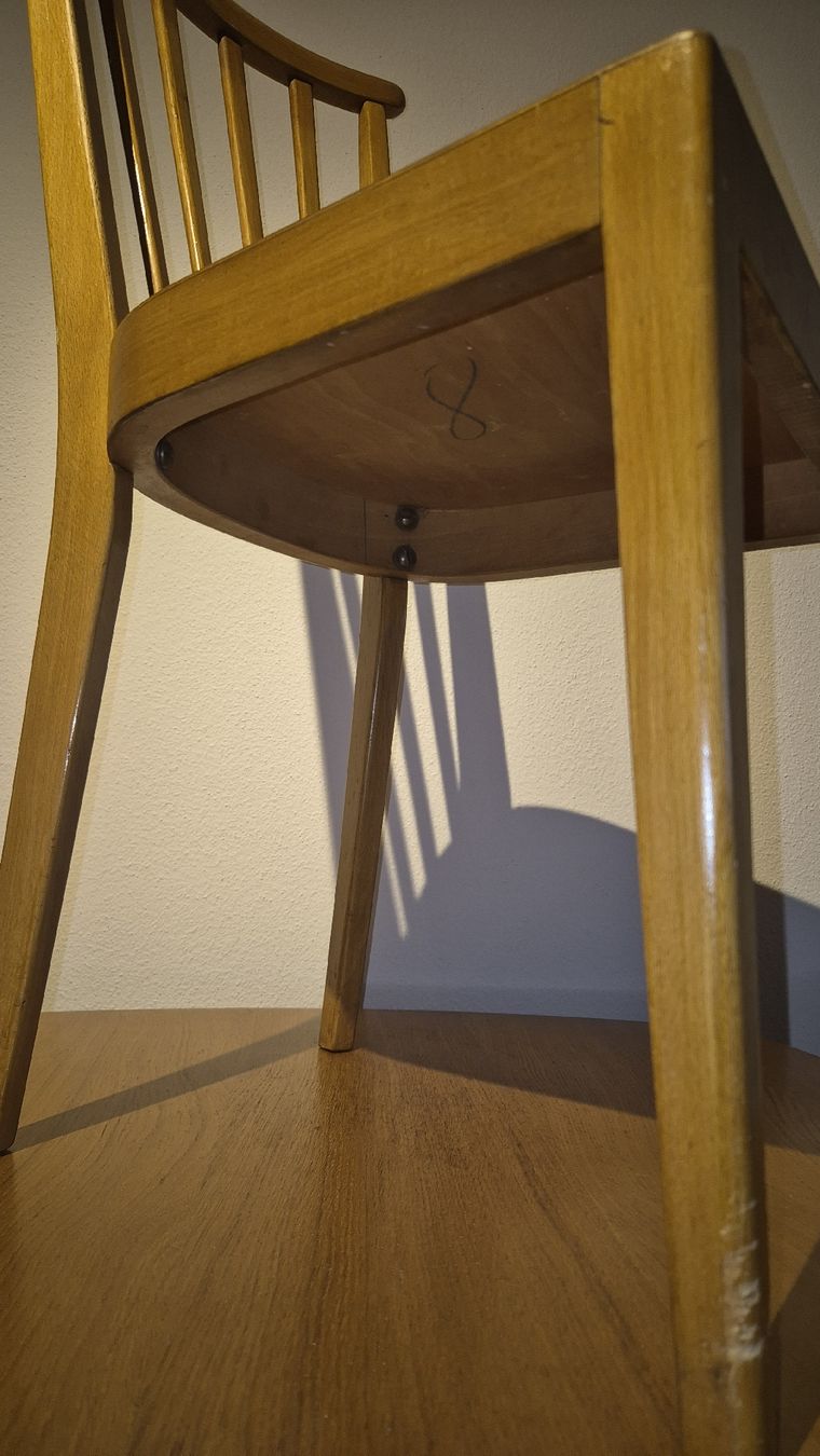Tische: Vintage Holztisch Massiv + Stühle – Gebraucht aus Buchs AG von EasyPeasy 7
