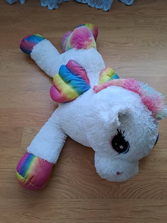 Spielzeuge: Einhorn Plüschtier – Gebraucht aus Zürich von Simonikus
