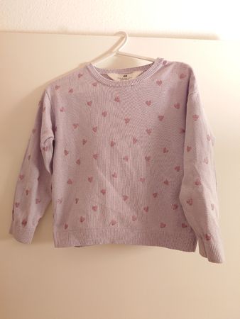 Pullover Herzen lila, Grösse 98/104