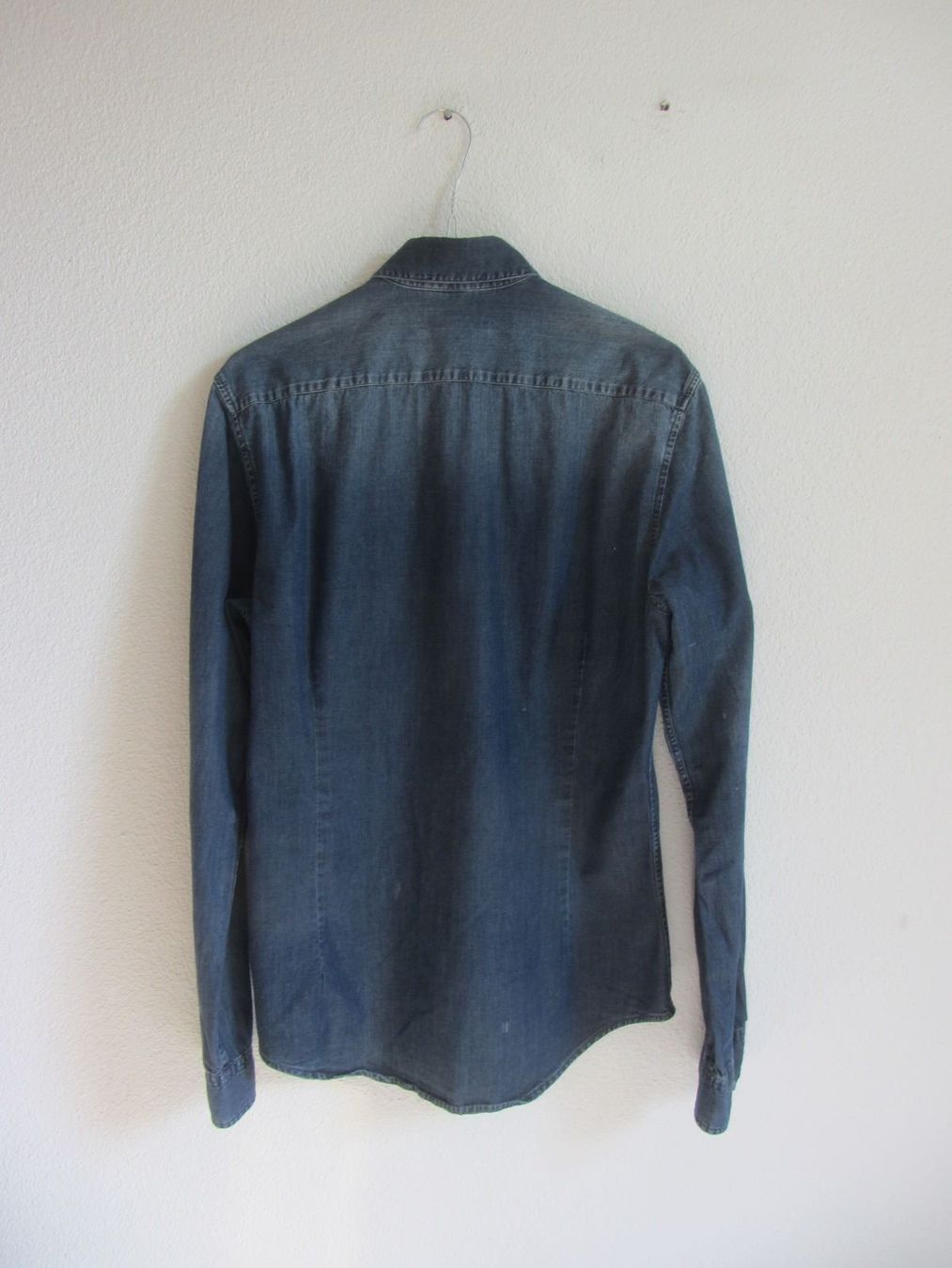 We Camicie: WE Jeanshemd dunkelblau S – Usato da Zürich venduto da Diazaio 2