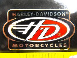 HD 2NÄGEL-PIN HARLEY-DAVIDSON LOGO ENAMEL SILBRIG GLOBAL PRO