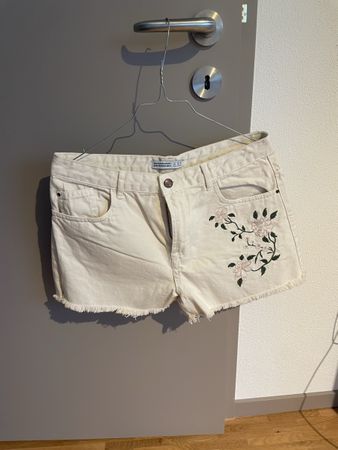 Zara Jeans Shorts Gr. 42