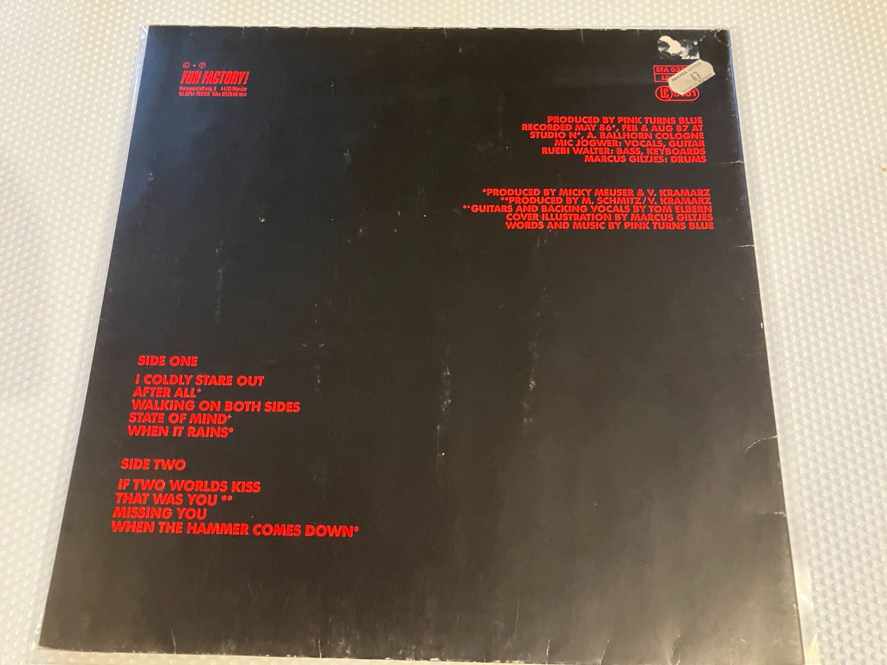 Schallplatten: Pink Turns Blue – Gebraucht aus Aarwangen von Jukebox3 2