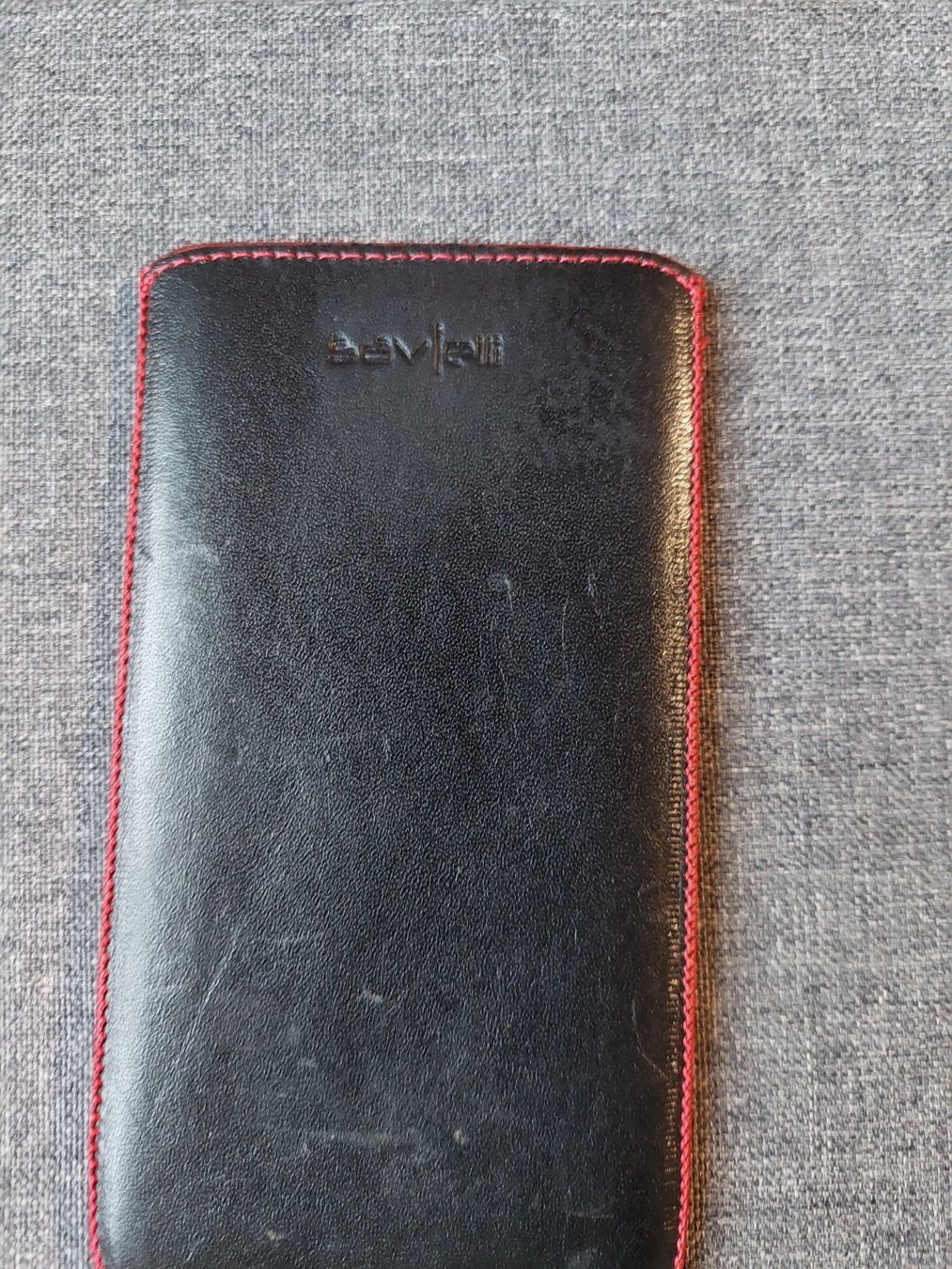 Cover & Protezioni schermo: Handytasche Leder Schwarz mit Rausziehband – Usato da Beckenried venduto da Havacola 2