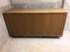 Rollladen Side Board