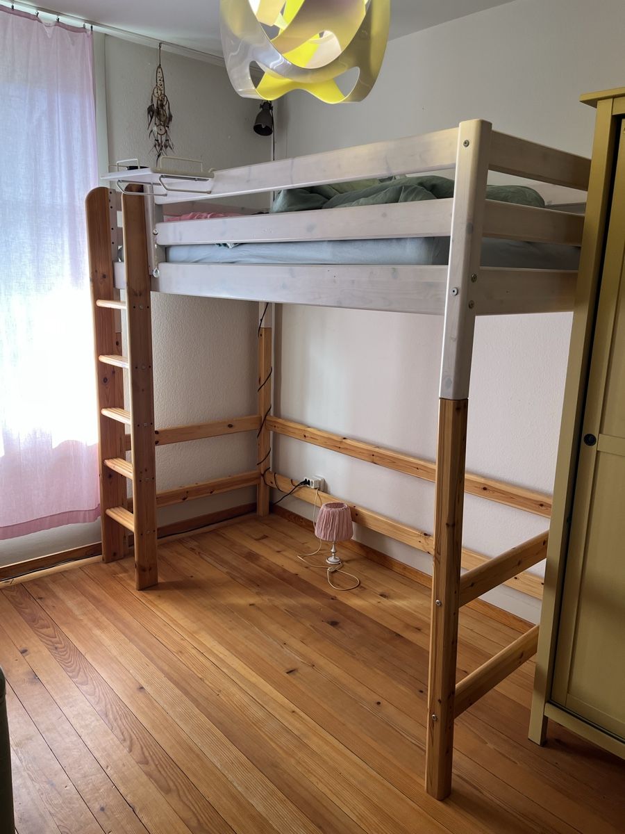 Flexa Letti: Flexa Hochbett (Höhe: 185cm) – Usato da Bern venduto da lottele