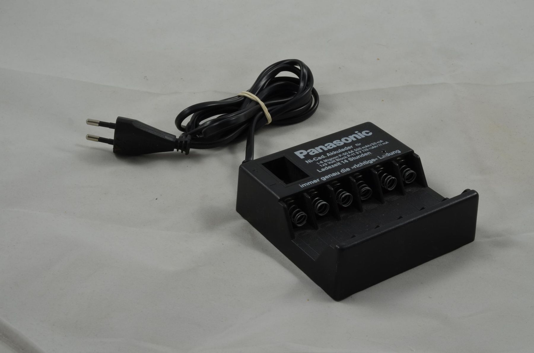 Altro per computer & reti: Mystery Paket Peripherie, Kabel, – Difettoso da Buchs AG venduto da SellAndBuyX 4