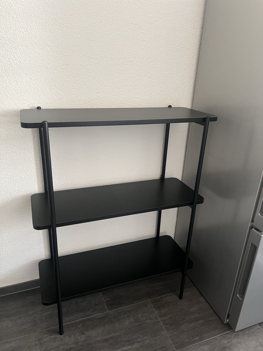 Étagères: Regal Schwarz – Neuf (Voir description) à Pfäffikon SZ par pdroth