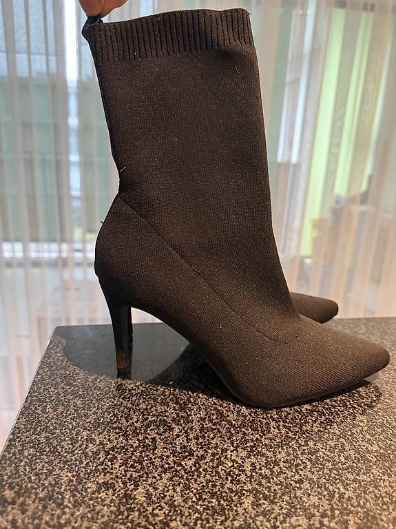 Scarpe da donna: Stiefeletten Damen - 40 - Zalando – Usato da Rothrist venduto da G.F.1997