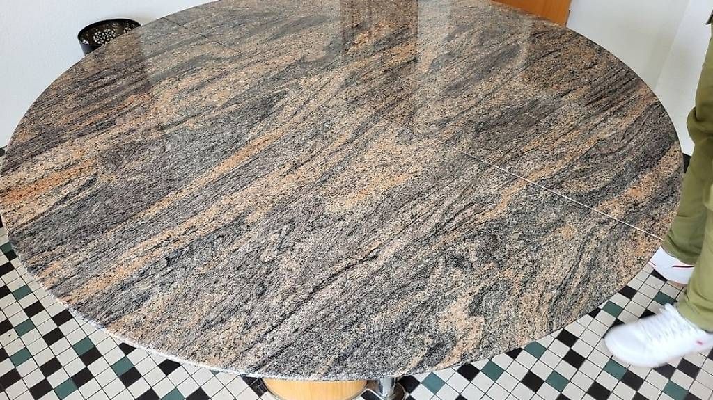 Tavoli: Esstisch oder Sitzungszimmer Tisch , Granit, ausziehbar. – Usato da Samstagern venduto da ana_lq95 2