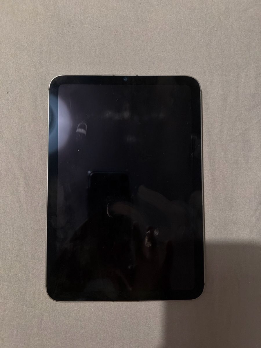 Apple Tablet PC: iPad mini 6 – Nuovo (secondo la descrizione) da Villeneuve VD venduto da lar_8jtd 2