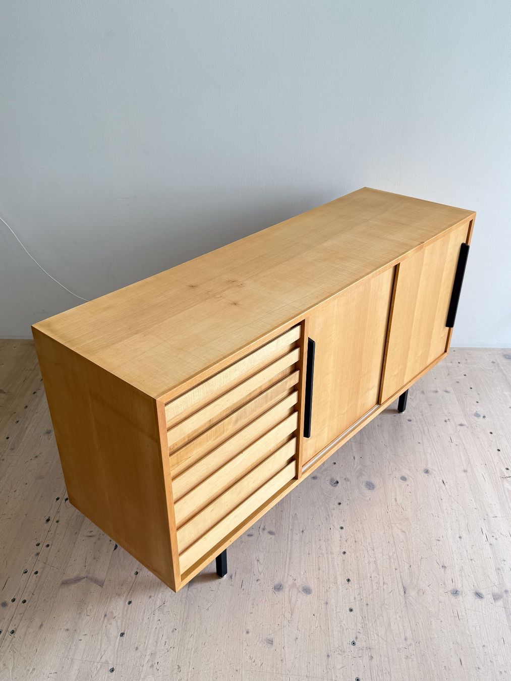 Commodes: Swiss Maple Sideboard 1950s – D'occasion à Zürich par heydaymoebel 7